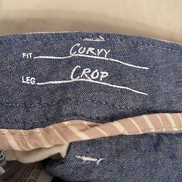 Eddie Bauer Legendwash Khaki Crops - Picture 3 of 7